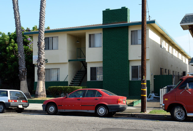 4375 W 142nd St in Hawthorne, CA - Building Photo - Building Photo