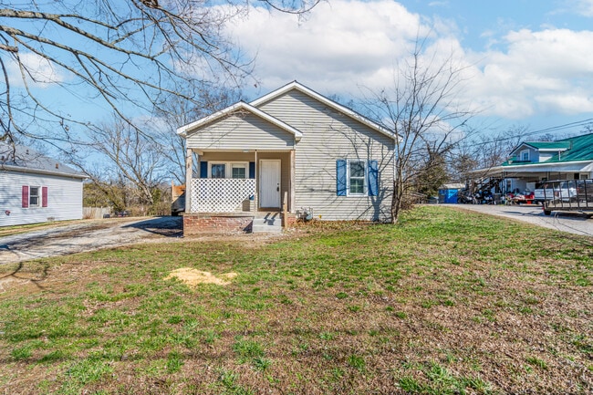 207 Sunset Ave in Glasgow, KY - Building Photo - Building Photo