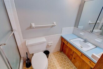 5329 Hedgerow Dr in Indianapolis, IN - Building Photo - Building Photo