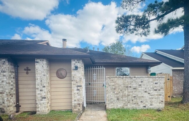 property at 16625 Gold Ridge Ln