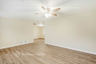 2365 Shamrock Dr in Decatur, GA - Building Photo - Building Photo