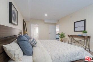 850 S Gramercy Pl in Los Angeles, CA - Building Photo - Building Photo