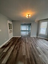 218 S 14th Ave in Maywood, IL - Building Photo