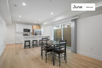 1321 N June St in Los Angeles, CA - Building Photo - Building Photo