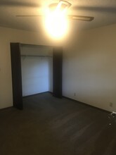 407 Leffel Ct in Mount Vernon, IN - Building Photo - Building Photo
