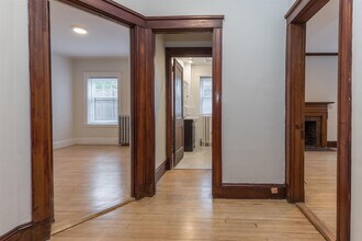 10 Humboldt St, Unit 2 in Cambridge, MA - Foto de edificio - Building Photo
