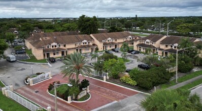 2288 SW 81st Ave, Unit GREAT 2 BEDROOM UPATED in Miramar, FL - Building Photo - Building Photo