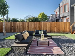 1305 Revere Ave in San Francisco, CA - Building Photo - Building Photo