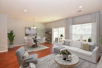 2796 Monticello Ln in Harrisburg, PA - Building Photo - Building Photo