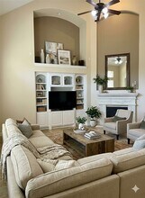 7606 Westmoreland Dr in Sugar Land, TX - Building Photo - Building Photo