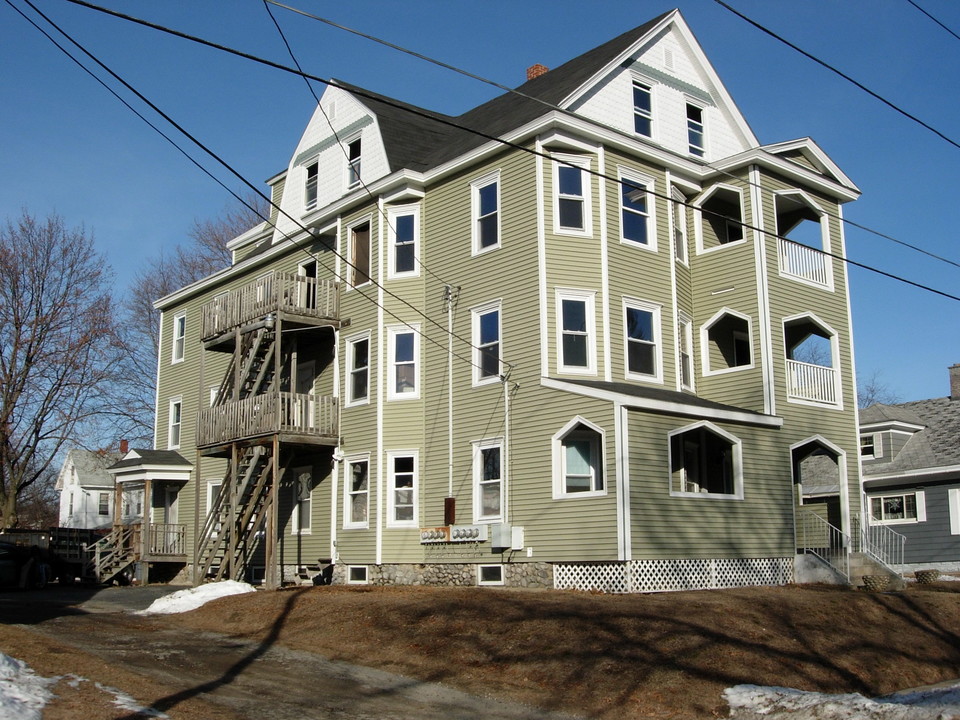 13-15 Fifth St in Leominster, MA - Building Photo