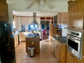 9077 Henderson Ln in Machipongo, VA - Building Photo - Building Photo