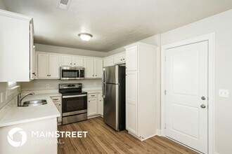 5755 Hartsville Pike in Lebanon, TN - Foto de edificio - Building Photo