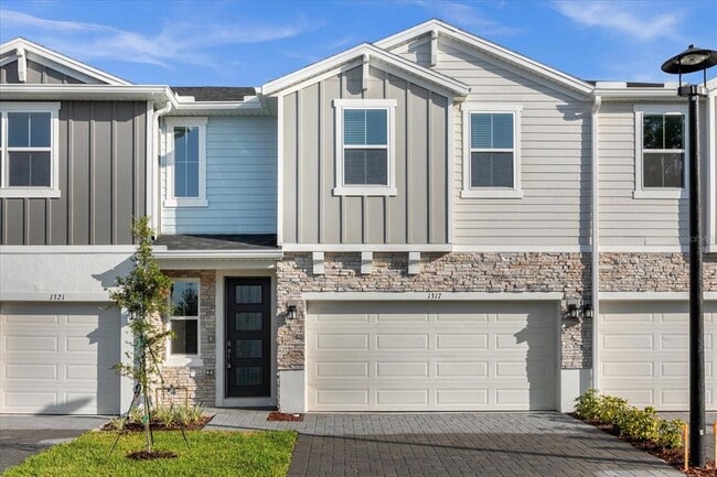 property at 1317 Captiva Cv
