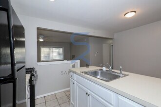 3539 Tulip Dr in Decatur, GA - Building Photo - Building Photo