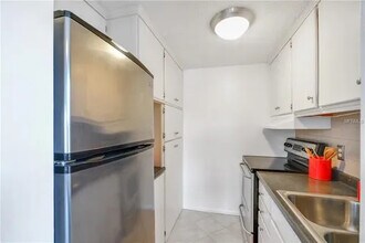 2600 N Paula Dr in Dunedin, FL - Building Photo - Building Photo