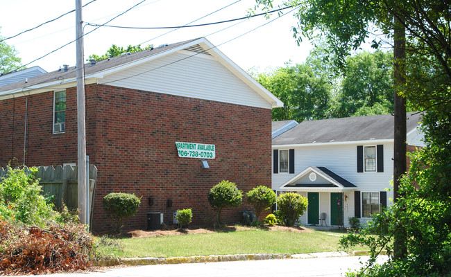 1430 Arsenal Pl in Augusta, GA - Foto de edificio - Building Photo