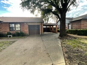 1848 Swan Dr in Dallas, TX - Building Photo - Building Photo