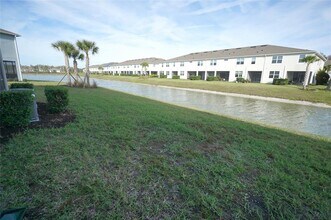 25967 Woven Wicker Bnd in Lutz, FL - Building Photo - Building Photo