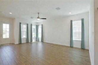 7038 Arnoldson St in Orlando, FL - Building Photo - Building Photo