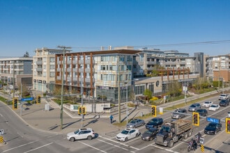 The Gardens in Richmond, BC - Building Photo - Building Photo