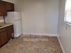 1222 Hill St in Radcliff, KY - Building Photo - Building Photo