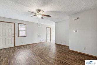 313 N Zachary Dr in Derby, KS - Building Photo - Building Photo