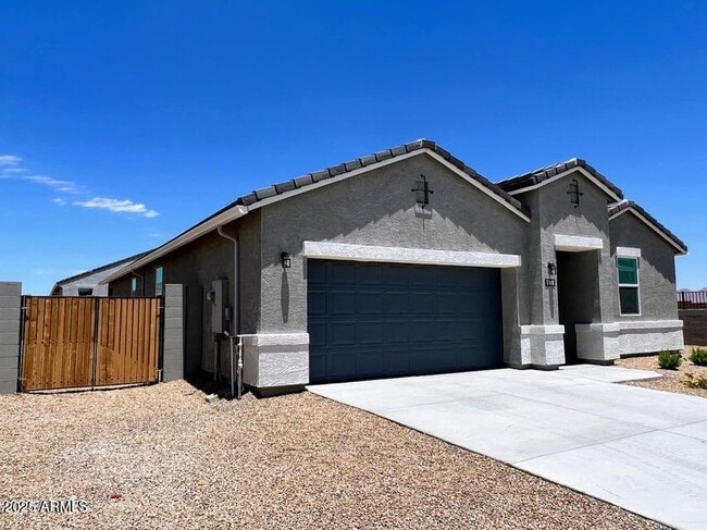 1168 W Falls Canyon Dr in Casa Grande, AZ - Building Photo - Building Photo