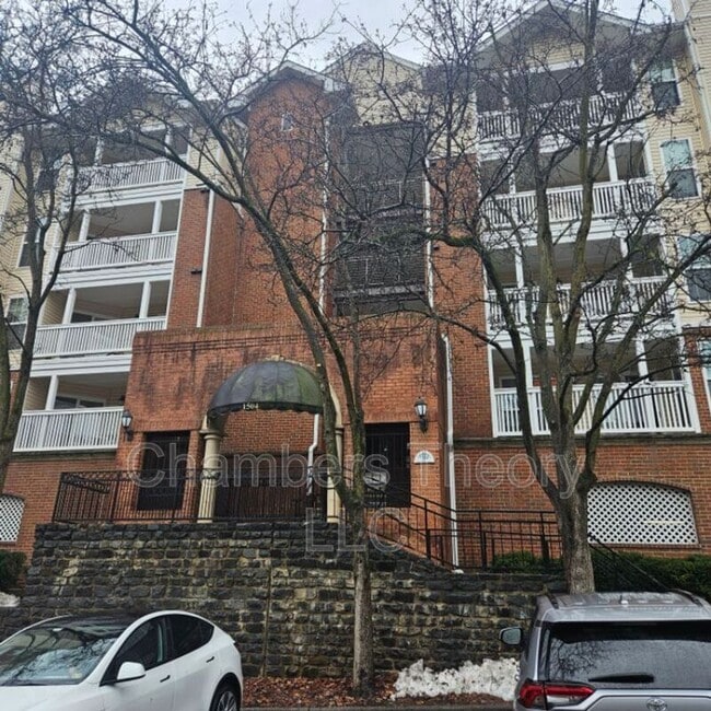 property at 1504 Lincoln Way