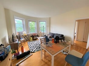 281 Harvard St, Unit 32 in Cambridge, MA - Building Photo - Building Photo
