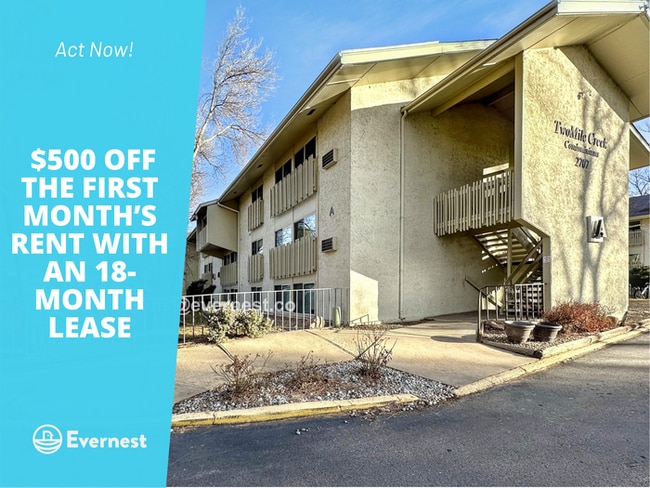 property at 2707 Valmont Rd