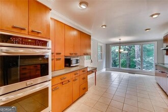 1719 Ridgewood Dr NE in Atlanta, GA - Building Photo - Building Photo