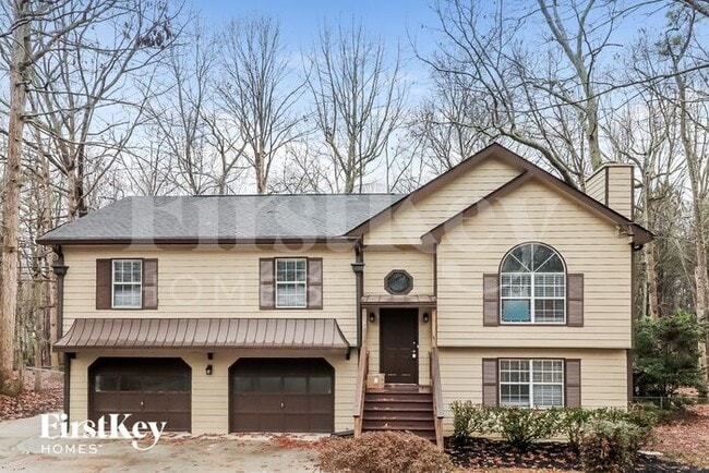 property at 2570 Paul Thomas Dr