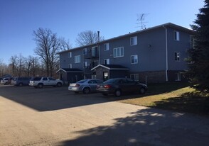 Eastwood Apartments in Motley, MN - Building Photo