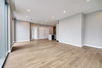 1711 Allen Pkwy in Houston, TX - Building Photo - Building Photo