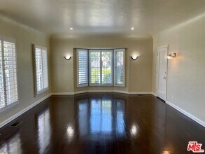 1348 S Rimpau Blvd in Los Angeles, CA - Building Photo - Building Photo