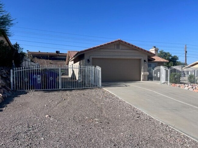 property at 2524 S Ridge Ave
