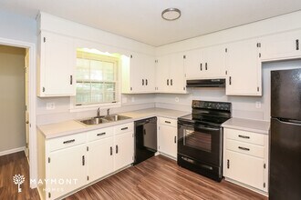10109 Starwood Dr in Charlotte, NC - Building Photo - Building Photo