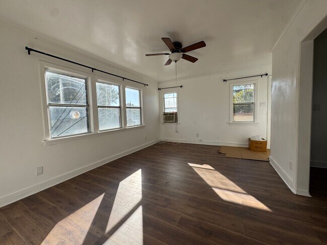 7009 Fountain Ave in Los Angeles, CA - Building Photo - Building Photo