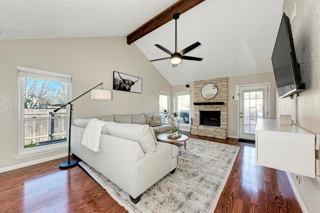 property at 3310 Monument Dr