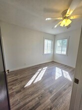 1121 Hawthorne Ave in Redding, CA - Building Photo - Building Photo