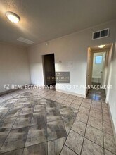 1233 W Pierce St in Phoenix, AZ - Building Photo - Building Photo