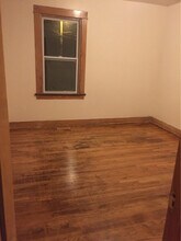 6807 St Louis Ave in St. Louis, MO - Building Photo - Building Photo