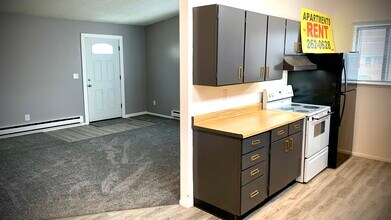 961 E 23rd St, Unit 2 in Casper, WY - Building Photo - Building Photo