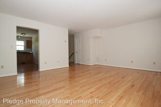 19 Hawthorne Dr-Unit -Unit 144 in New London, CT - Building Photo - Building Photo