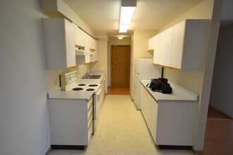 7694-7694 Evans Rd in Chilliwack, BC - Building Photo - Building Photo