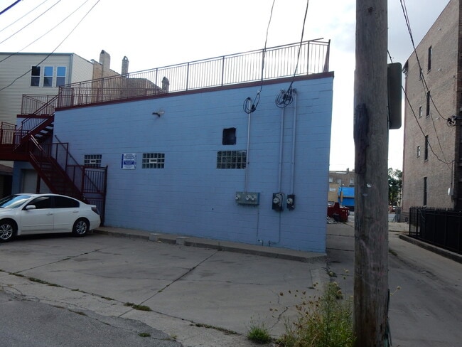 property at 2109 S Ashland Ave