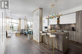 151 Avenue Rd in Toronto, ON - Building Photo - Building Photo