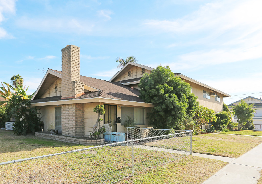 12262 Ranchero Ave in Garden Grove, CA - Building Photo