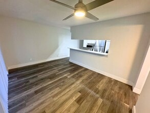 4501 Treehouse Ln in Tamarac, FL - Building Photo - Building Photo